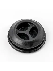 Заглушка резиновая Yamaha 4-6 - 90480-22M72 2