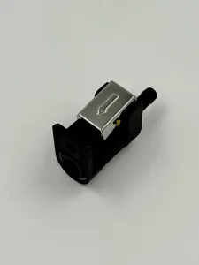 Коннектор топливный 4